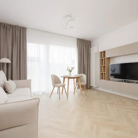 Functional Close To The Metro In By Renters