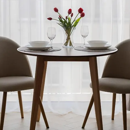 Apartment Functional Close To The Metro In By Renters Warsaw