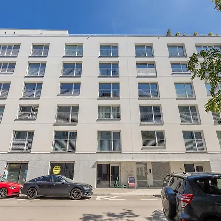 Functional Close To The Metro In By Renters Apartment Warsaw